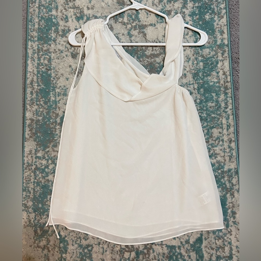 Asymmetrical white tank (S)